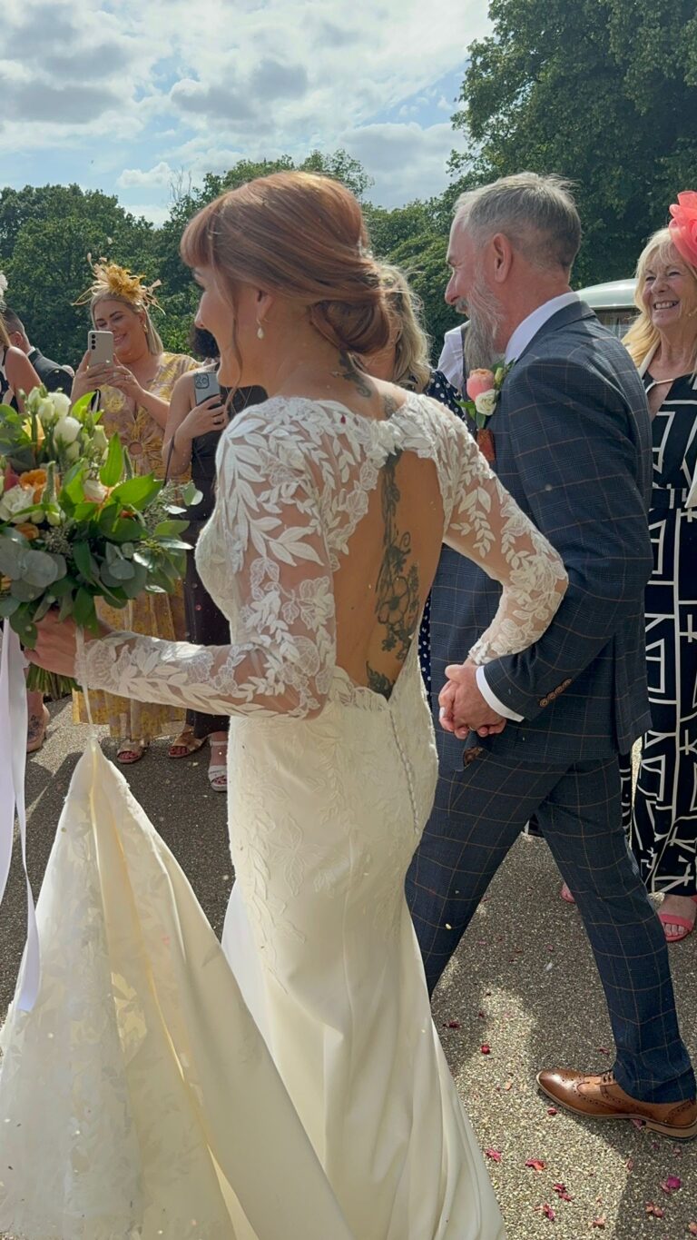 0af0abc3-5759-44dc-aa5b-47273bd65451