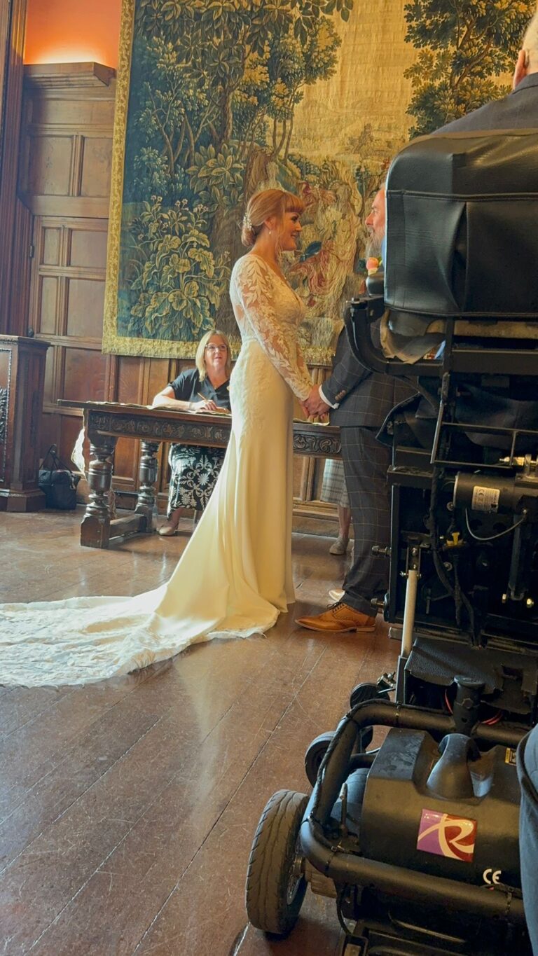 0d273aec-f7d5-43fe-9c46-5d4a8cac0150