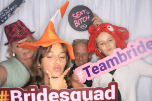 20240803_193930_875_IMG_0039_20240803_193929_3600.