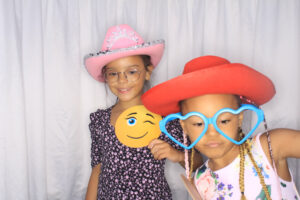 20240803_200410_351_IMG_0073_20240803_200408_3600.