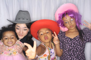 20240803_204144_290_IMG_0111_20240803_204142_3600.