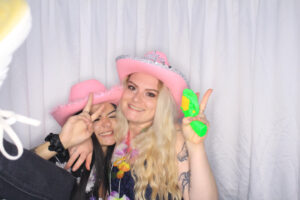 20240803_220139_174_IMG_0204_20240803_220137_3600.