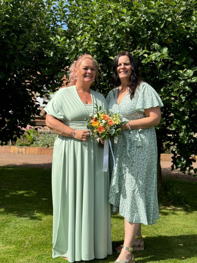 4b07ab04-8153-44d6-823b-021a38ef4903