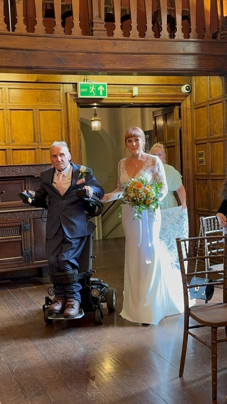 57c03620-ce60-48c5-885f-06924459e716(1)