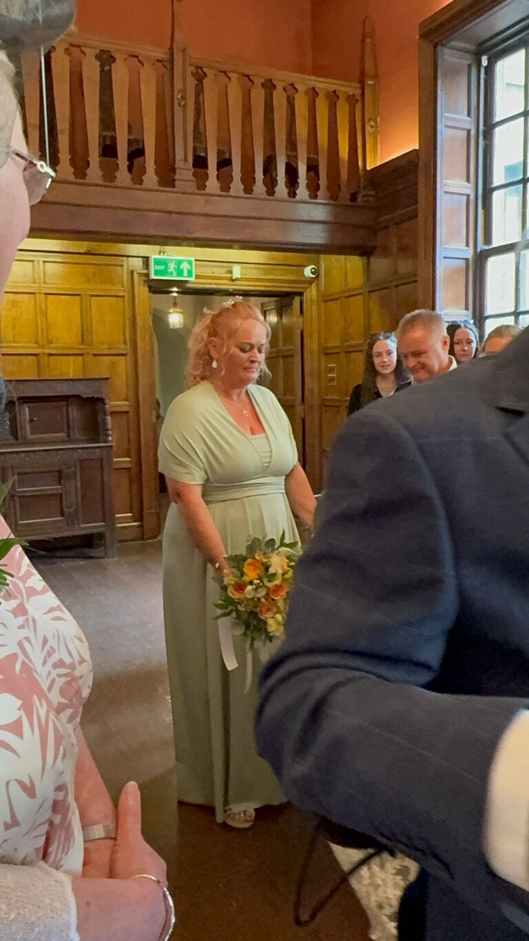 649d39de-a411-472d-a206-55308102dd0e